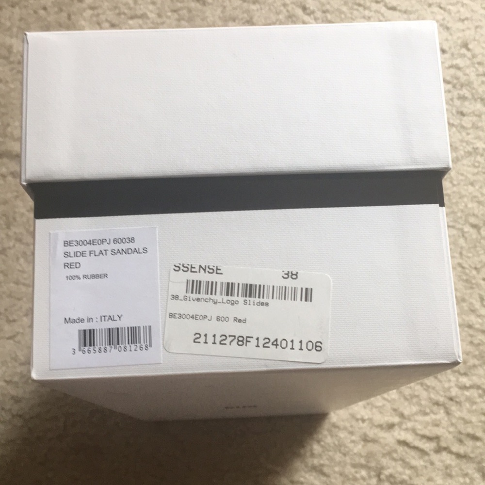 Authentic Givenchy Slides - Picture 7 of 12